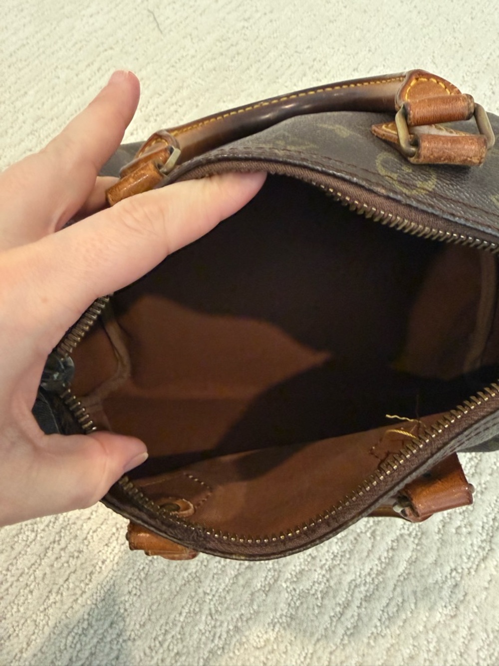 Louis Vuitton Speedy 25 Vintage *damage* - Picture 12 of 16